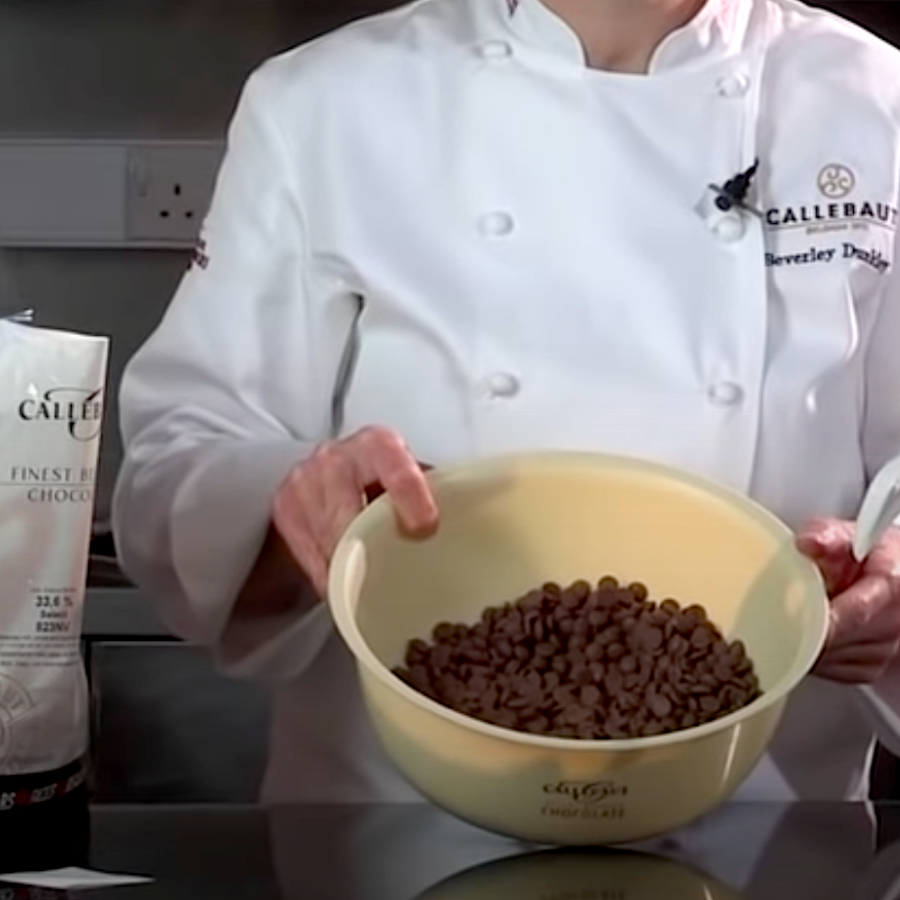 CALLEBAUT WEISSESCHOKOLADEN CALLETS 1 KG