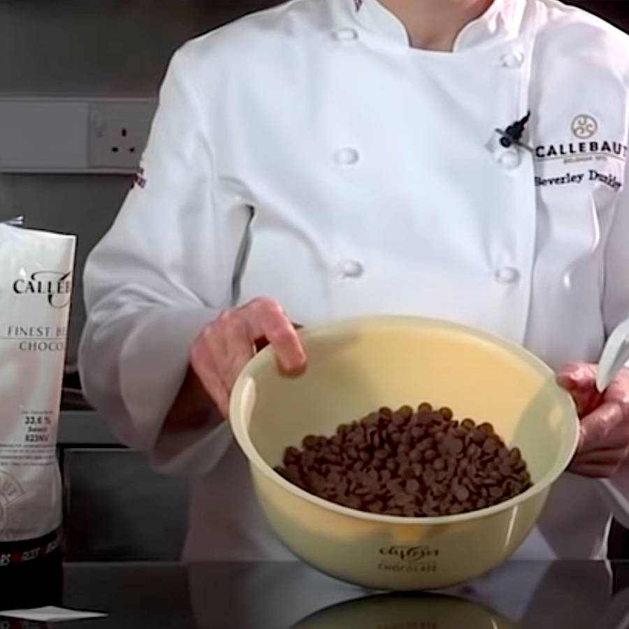 CALLEBAUT SCHWARZE SCHOKOLADEN CALLETS 2,5 KG