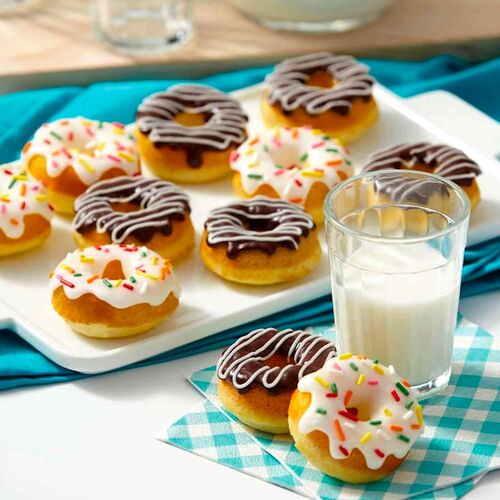 WILTON BACKFORM FÜR MITTELGROSSE DONUTS – 12 MULDEN